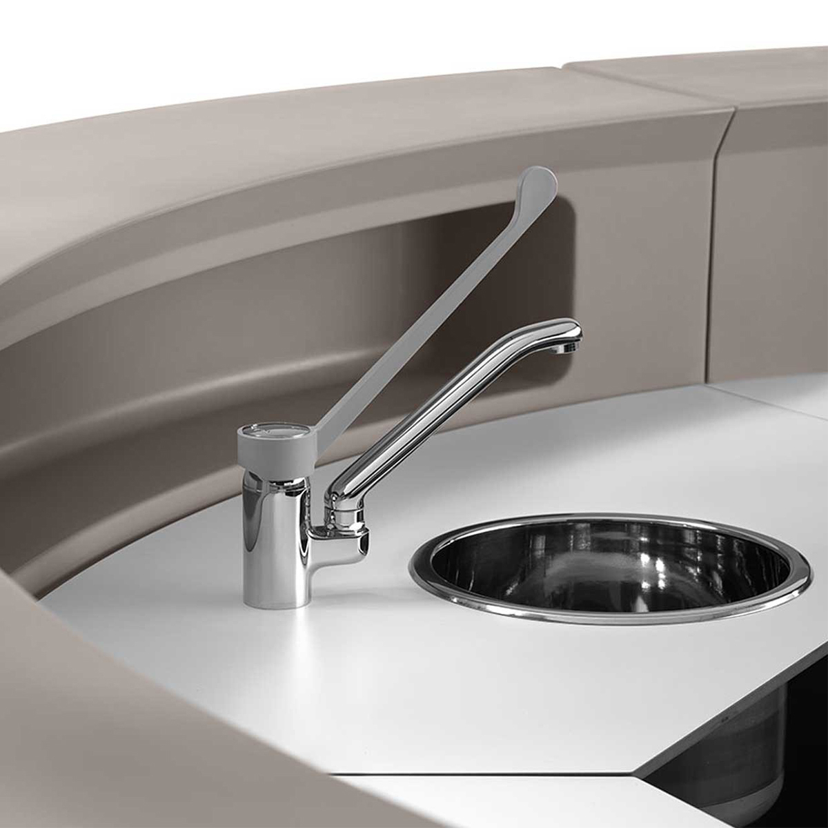 Hangar60 Curved Professional White Bar Counter with Sink Kit — 3