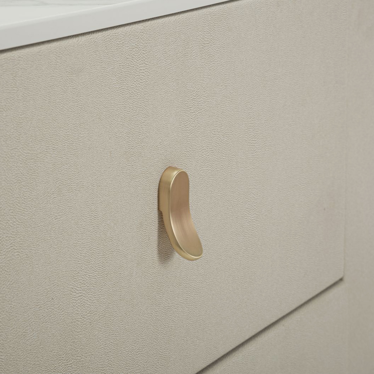 Beauty 6-Drawer Dresser Faux Leather & Marble Effect — 4