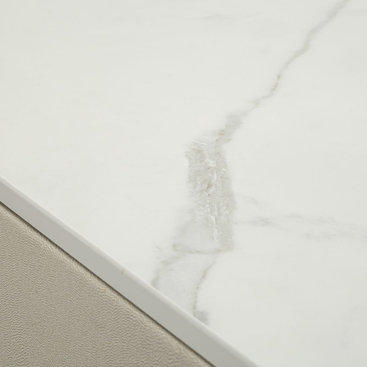 Beauty 6-Drawer Dresser Faux Leather & Marble Effect — 3