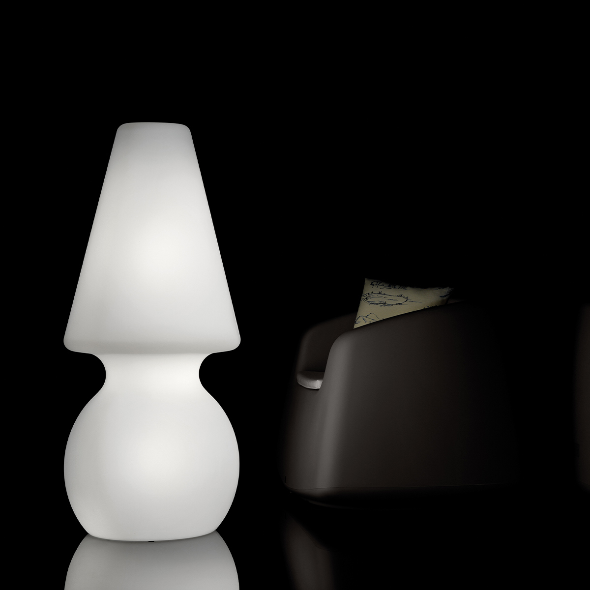 My Big LYXO Floor Lamp 18W LED indoor light in Polietilene — 3