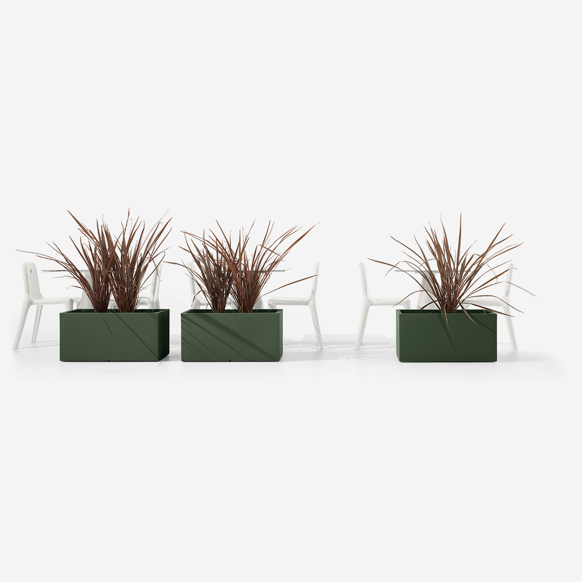Loto rectangular outdoor polyethylene planter — 3