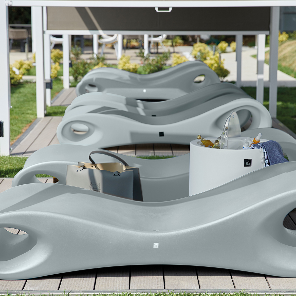 Outdoor Designer Sunbed in Polietilene Slice LYXO — 3