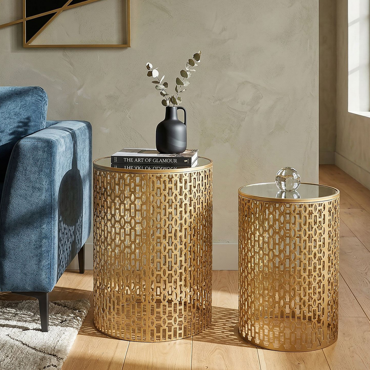 Set of 2 Oblin Round Coffee Tables with Mirrored Top — 2